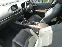 Used Mazda 3 Inclusive 150 HP (110 kW) 2017 Blue Hatchback