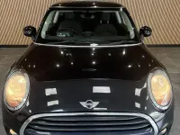 Begagnad Mini Cooper Hatch 2017 Svart Halvkombi