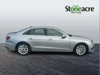 Begagnad Audi A4 Comfort 150 HK (110 kW) 2023 Silver Sedan