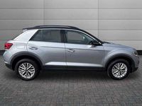 Begagnad VW T-Roc Life 110 HK (80 kW) 2023 Silver SUV