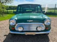 Used Rover Mini 50 HP (36 kW) 1996 Green Sedan
