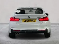 Usado BMW 420 M Sport 184 HP (135 kW) 2020 Branco Citadino