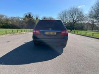 Begagnad Mercedes E350 2011 Svart Kombi