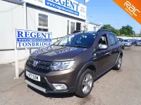 Used Dacia Sandero Ambiance 90 HP (66 kW) 2017 Brown Hatchback