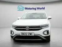 Usado VW T-Roc Style 150 HP (110 kW) 2025 SUV