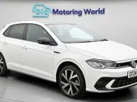 Begagnad VW Polo R-line 110 HK (80 kW) 2024 Vit Halvkombi