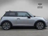 Used Mini Cooper Hatch 154 HP (113 kW) 2024 Silver Hatchback
