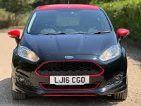 Used Ford Fiesta Zetec 140 HP (102 kW) 2016 Black Hatchback