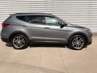 Used Hyundai Santa Fe Premium SE 197 HP (144 kW) 2018 Silver SUV