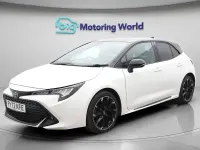 Usado Toyota Corolla Sport 140 HP (102 kW) 2023 Branco Citadino