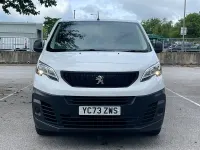 Used Peugeot Expert Premium 102 HP (75 kW) 2023 White Van