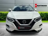 Used Nissan Qashqai Tekna+ 2017 White SUV