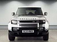 Usado Land Rover Defender SE Dynamic 249 HP (183 kW) 2025 SUV