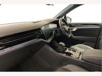 Used VW Touareg Black Edition 286 HP (210 kW) 2025 Grenadilla black SUV