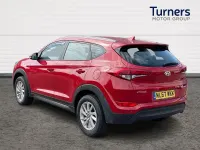 Used Hyundai Tucson SE 177 HP (130 kW) 2017 Red SUV