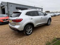 Usado MG HS Exclusive 162 CV (119 kW) 2023 Plateado SUV