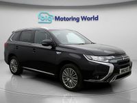 Used Mitsubishi Outlander P-HEV 224 HP (164 kW) 2020 Black Estate