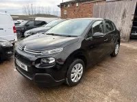 Używany Citroën C3 PureTech 110 KM (80 kW) 2017 Czarny Hatchback