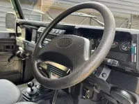 Used Land Rover Defender 122 HP (89 kW) 2006 Green Hatchback