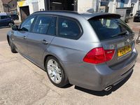 Begagnad BMW 320 M Sport 2010 Grå Kombi