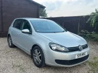 Begagnad VW Golf VI 2011 Silver Halvkombi