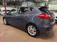 Used Kia Ceed 2016 Blue Hatchback