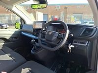 New Vauxhall Vivaro 2026 White MPV