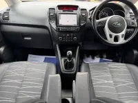 Used Kia Venga 125 HP (91 kW) 2018 Red Hatchback