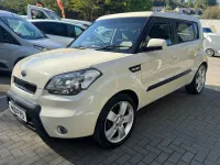 Used Kia Soul 126 HP (92 kW) 2010 Cream SUV