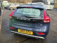 Used Volvo V40 R-Design 115 HP (84 kW) 2015 Blue Hatchback