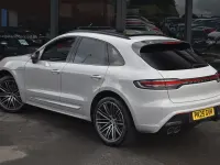 Used Porsche Macan 265 HP (194 kW) 2025 Grey SUV