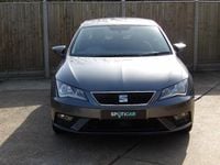 Used Seat Leon SE Dynamic 108 HP (79 kW) 2018 Grey Hatchback