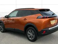 Used Peugeot 2008 Active+ 101 HP (74 kW) 2023 Orange SUV