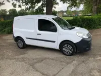 Usado Renault Kangoo 2014 Blanco Monovolumen