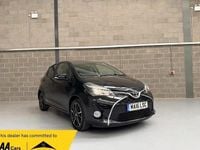 Used Toyota Yaris Design 99 HP (72 kW) 2016