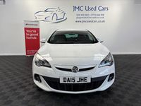 Used Vauxhall Astra GTC Edition 120 HP (88 kW) 2015 White Coupe