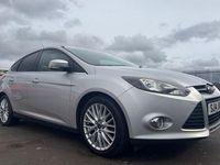 Used Ford Focus Zetec 125 HP (91 kW) 2014 Silver Hatchback