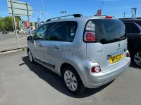 Begagnad Citroën C3 Picasso Exclusive 120 HK (88 kW) 2014 Silver Minibuss