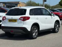 Used Suzuki Vitara SZ-T 120 HP (88 kW) 2016 White SUV