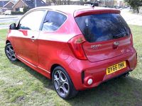 Used Kia Picanto 84 HP (61 kW) 2016 Red Hatchback