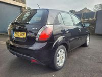 Used Kia Rio 108 HP (79 kW) 2010 Black Hatchback