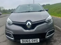 Usado Renault Captur Dynamique 90 HP (66 kW) 2015 Cinzento SUV