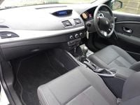 Used Renault Mégane Coupé Dynamique 2010 White Coupe