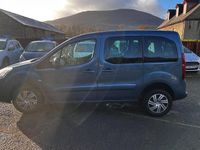 Used Citroën Berlingo Feel 100 HP (73 kW) 2017 Blue MPV