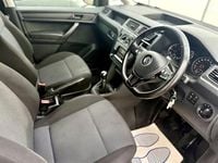 Used VW Caddy Maxi Startline 102 HP (75 kW) 2019 White MPV