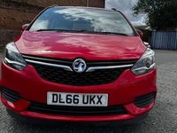 Used Vauxhall Zafira Tourer Design Edition 140 HP (102 kW) 2016 MPV