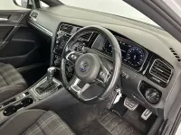 Used VW Golf VII GTE 204 HP (150 kW) 2018 White Hatchback