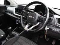Used Kia Stonic 101 HP (74 kW) 2023 Black SUV