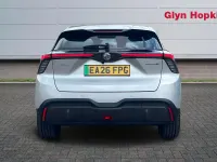 New MG MG4 EV 319 kW (435 HP) 2026 Silver Hatchback