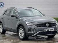 Usado VW T-Roc 150 HP (110 kW) 2025 SUV